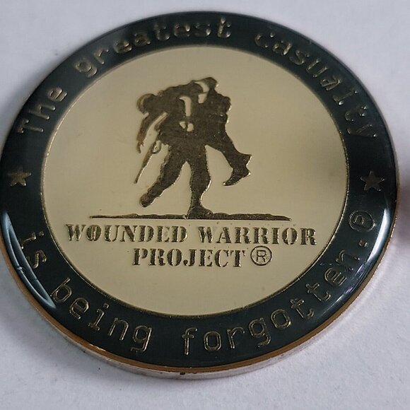 2015 Wounded Warrior Project Pin & Challenge Coin Given To Supporters Logo - Picture 2 of 5